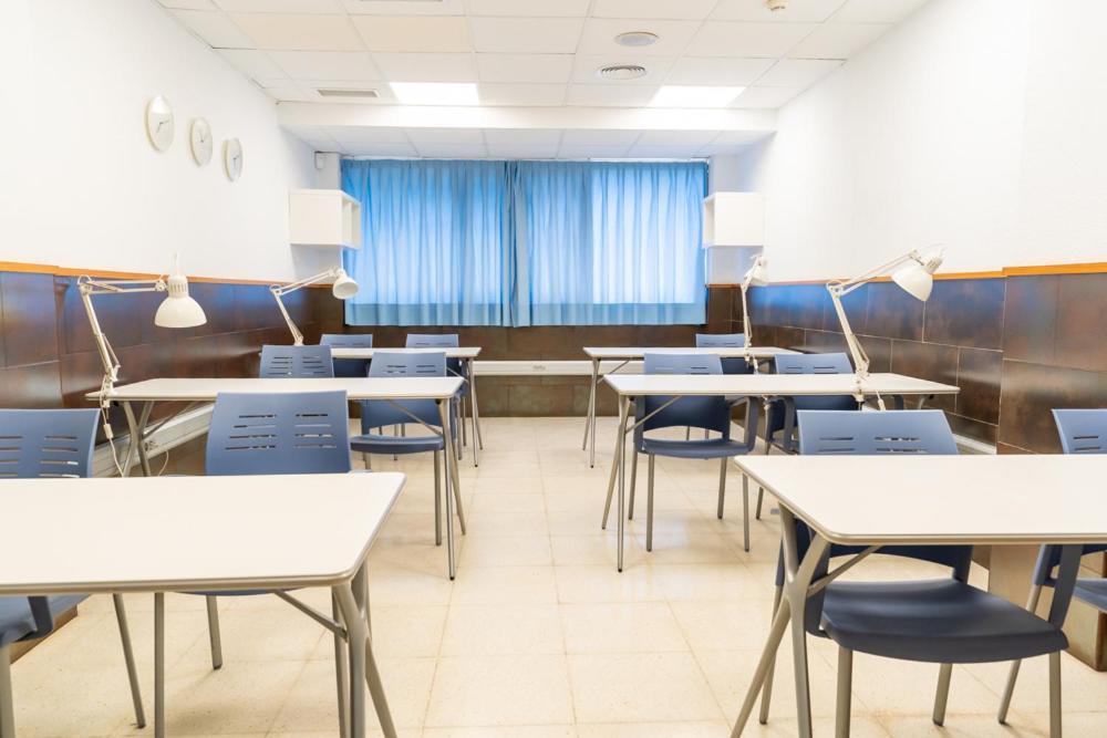 Albergue Inturjoven Sevilla מראה חיצוני תמונה