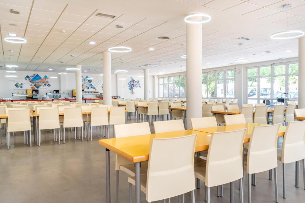 Albergue Inturjoven Sevilla מראה חיצוני תמונה