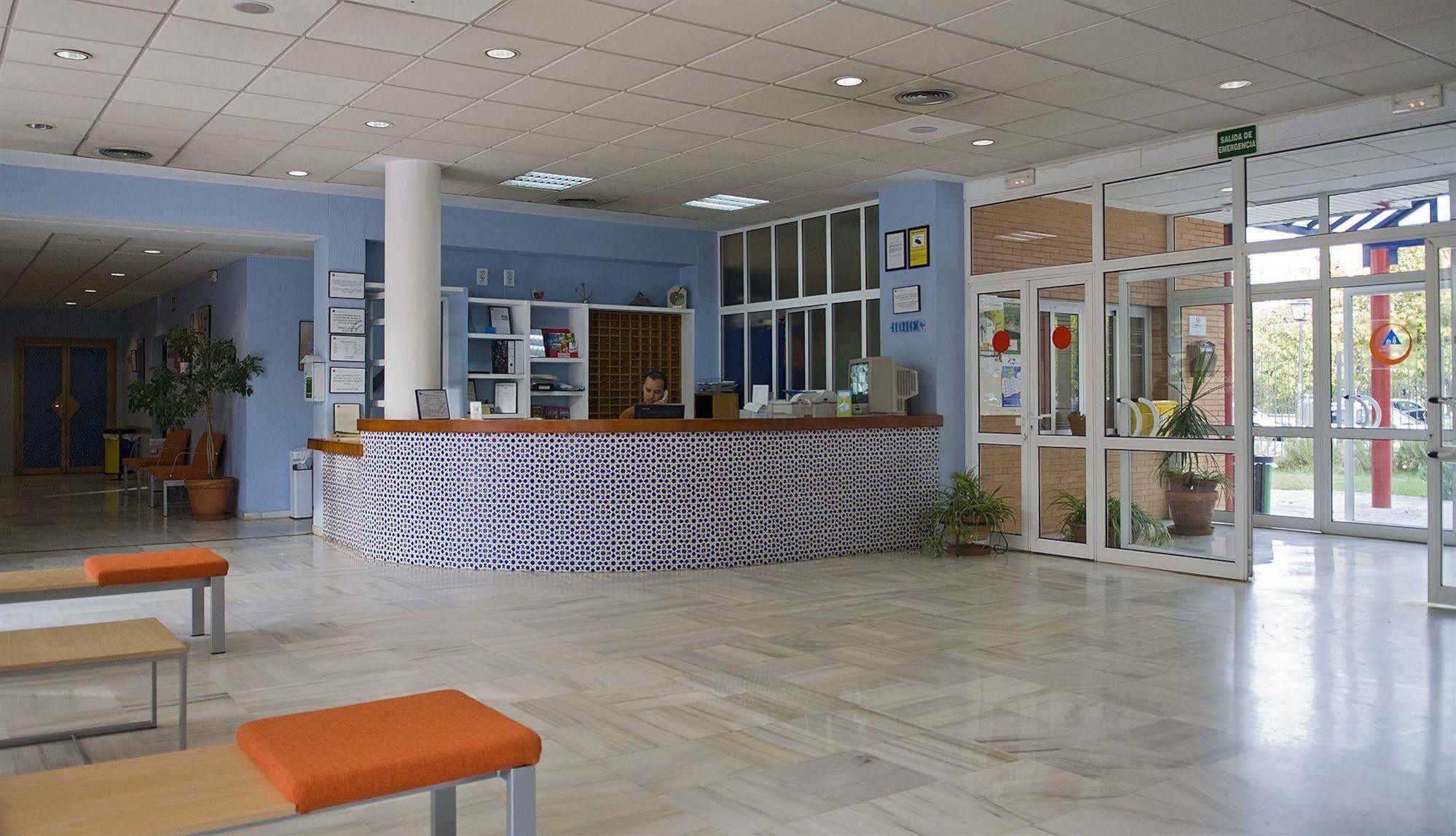 Albergue Inturjoven Sevilla מראה חיצוני תמונה